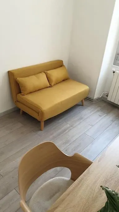 Apartment Mon Jardin Secret Marseillais Avec Terrasse Dans Le Quartier Le Plus Cool Du Monde Marseille France