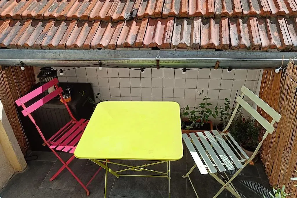 Mon Jardin Secret Marseillais Avec Terrasse Dans Le Quartier Le Plus Cool Du Monde Marseille